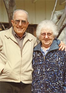 Biography of Grady & Lillie Auvil.
